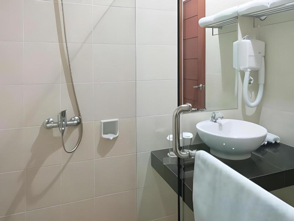 Bella Hotel Surabaya Dış mekan fotoğraf